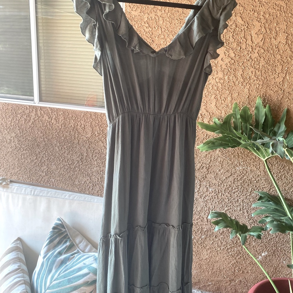 Olive green Spring/Summer dress size Large